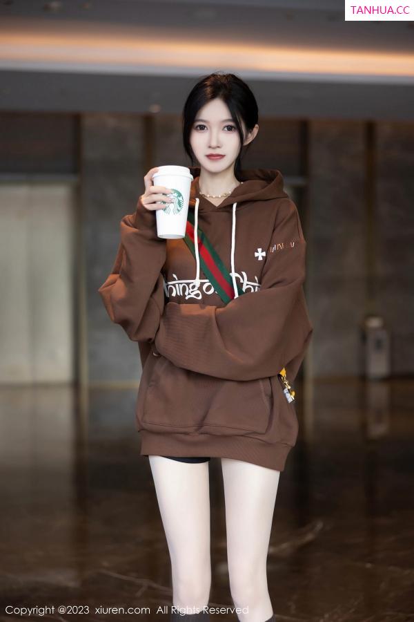 程程程  [XiuRen]高清写真图 2023.10.10 No.7488 程程程- 清纯美腿第6张图片